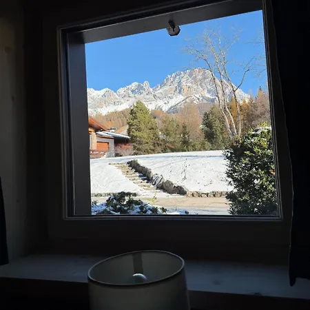 Casa Panoramica Con Terrazza Vista Tofane Ferienhaus *